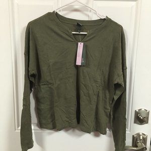 Wild Fable Olive Green Tshirt Vneck Long Sleeve